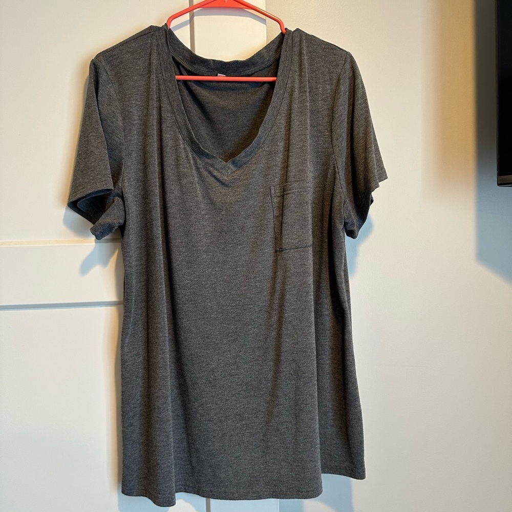Cute and flattering v-neck top